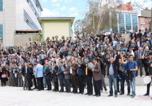 Bir tepki de Memur-Sen'den
