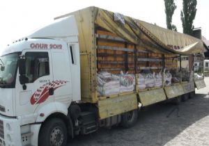 Tırdan 100 bin paket kaçak sigara çıktı
