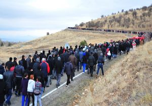 ‘Erzurum Tarihine yürüyor'