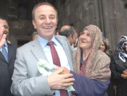 Gün geldi sevindik, gün..