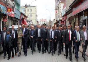 Vatandaş Polis'in coşkusunu paylaştı
