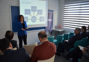 Yıldıran, Koçluk Semineri verdi