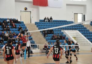 ÜNİLİG'de ATAÜNİ damgası